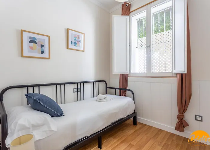 El Patio By Time * Cádiz